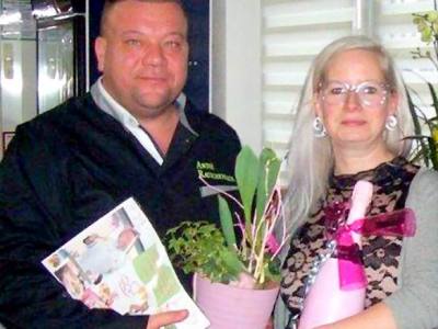 Bilder Erffnung Gaststtte am Krrnerweg: Restaurantbetreiber Andre Rauschenbach mit Frau